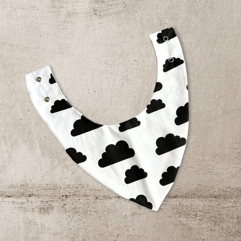 Mitrumnecaurlaidīga lacīte-neitrālie dizaini